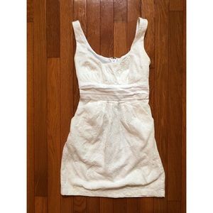 PRETTY WHITE DRESS 👗